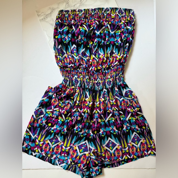 TOXIk Multicolor Strapless Short jumper with front and rear pockets . Size 2X - Picture 6 of 12